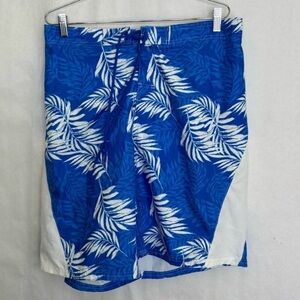 5/$25 cascade sport shorts xl